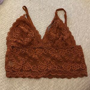 Lace top